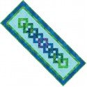 FREE Robert Kaufman Linked Runner Pattern